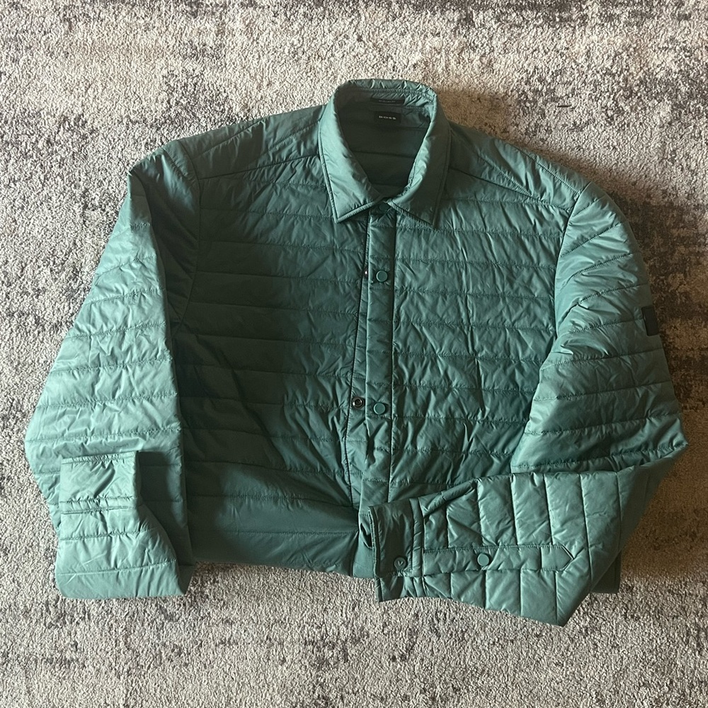 rare Hugo Boss puffer in teal